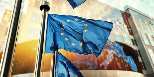 Ngân hàng trung ương châu Âu có thể làm rung chuyển đồng EUR