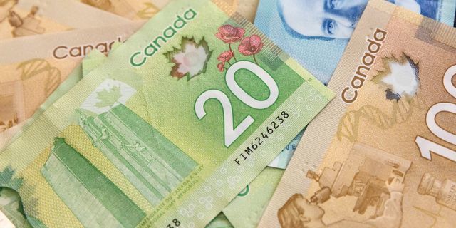 Hãy chú ý đến phát hành lạm phát cho đồng Canada