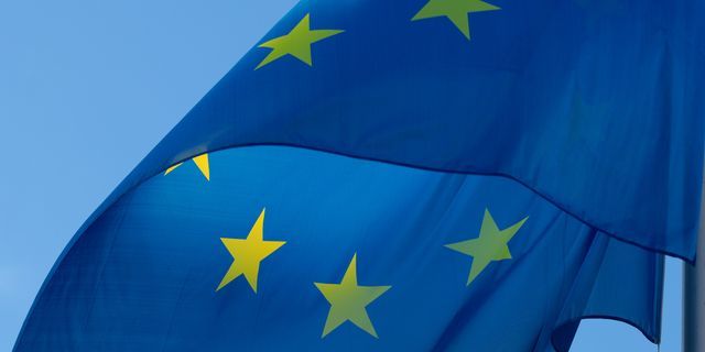 Phân tích giao dịch cặp ngoại tệ EURUSD ngày 21/11/2018