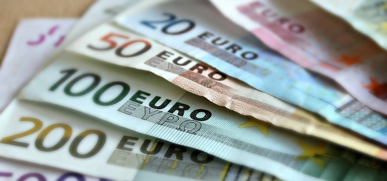 Nhận định xu hướng EUR/USD ngày 04/12/2018
