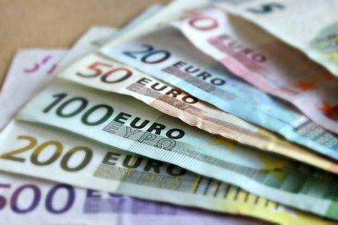 Kế hoạch giao dịch cặp ngoại tệ EURUSD ngày 04/06/2018