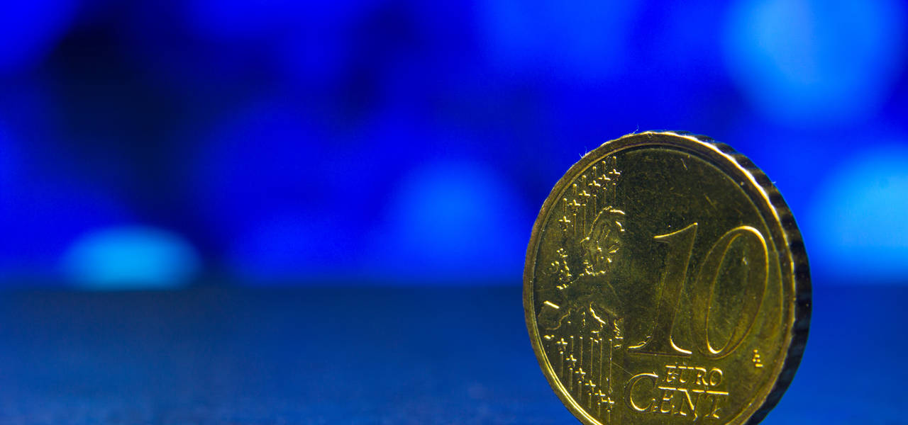 Các dữ liệu PMI thúc đẩy đồng euro