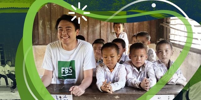 Đồ Dùng Học Tập Cho Trẻ Em Lào